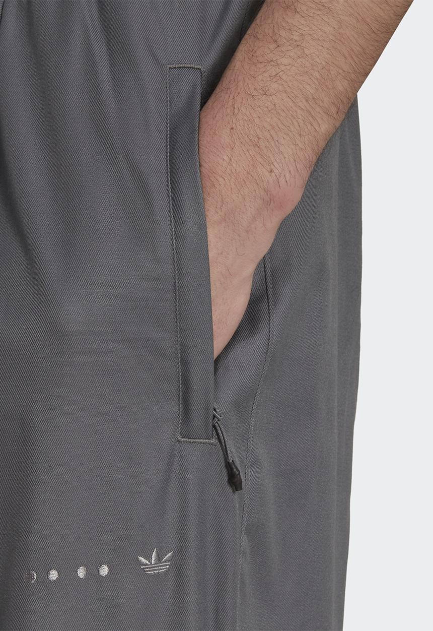adidas Originals - Chino pant - grey four