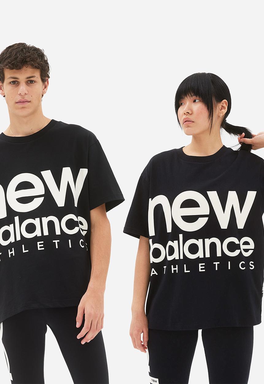 New Balance  - Nb athletics out of bounds tee - black
