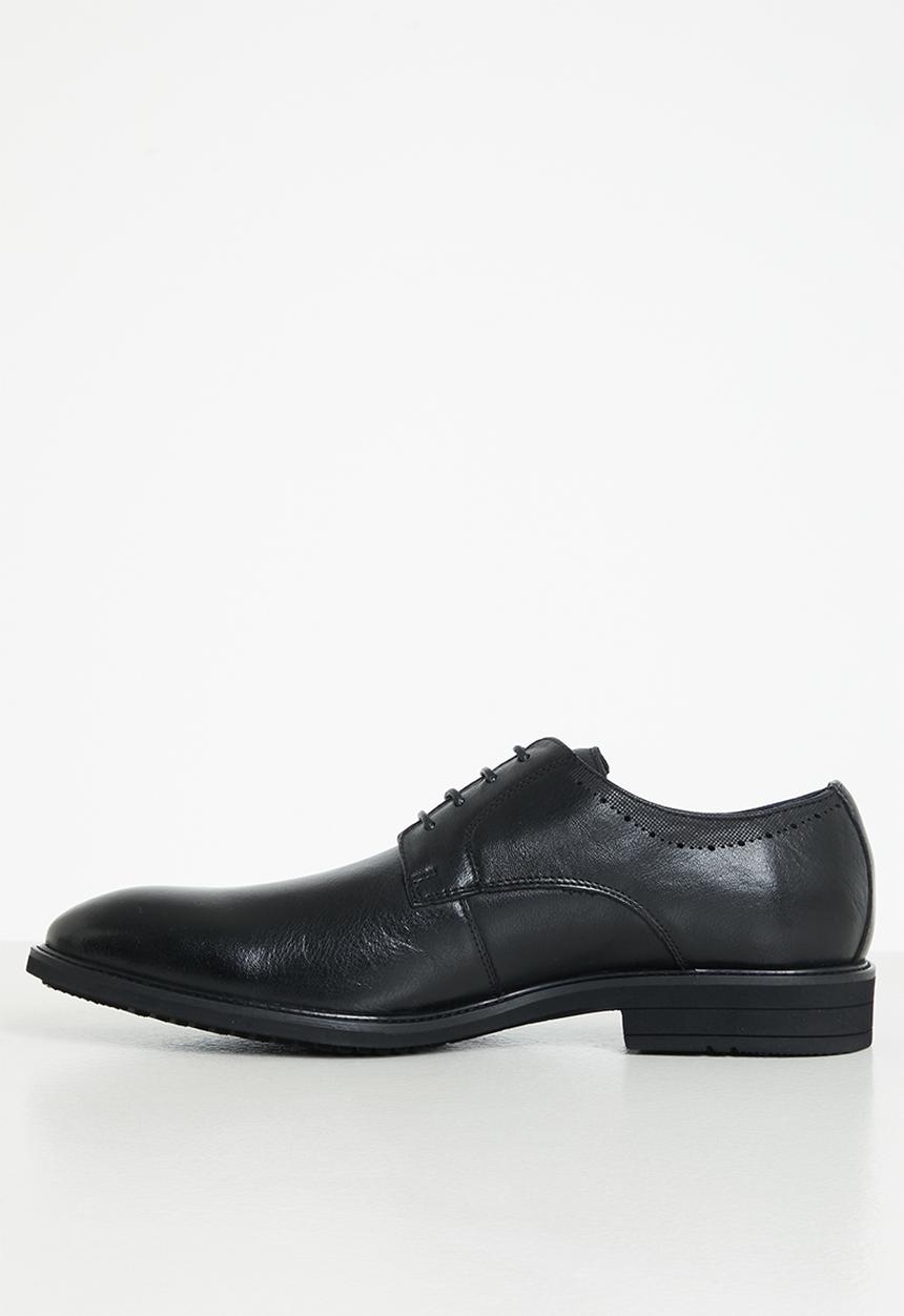 Steve Madden - Arthur - black leather