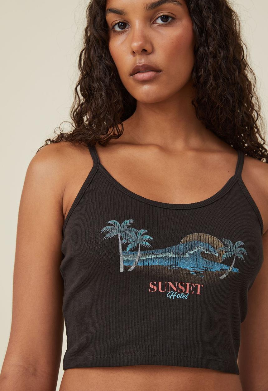 Cotton On - Graphic rib cami - sunset hotel/washed black