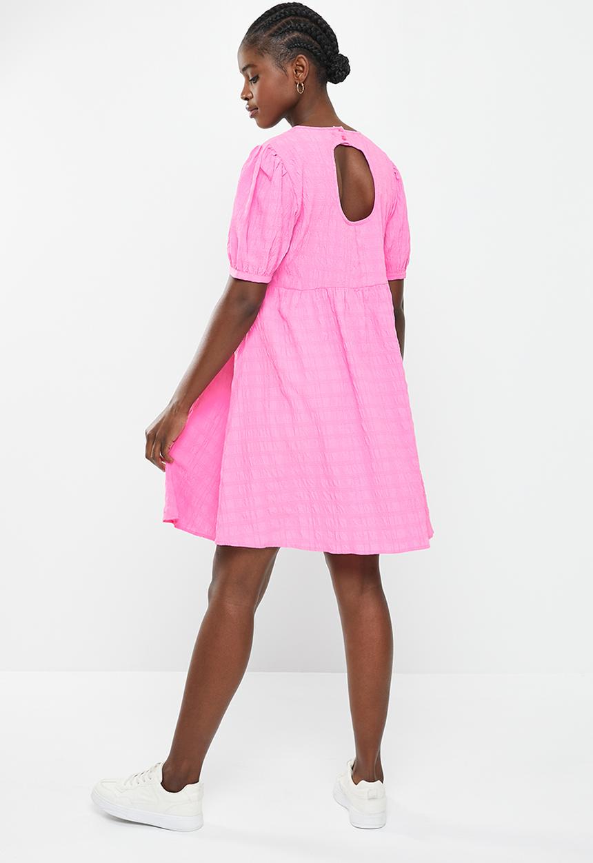 Jacqueline de Yong - Joy 2/4 above knee dress - fuchsia pink
