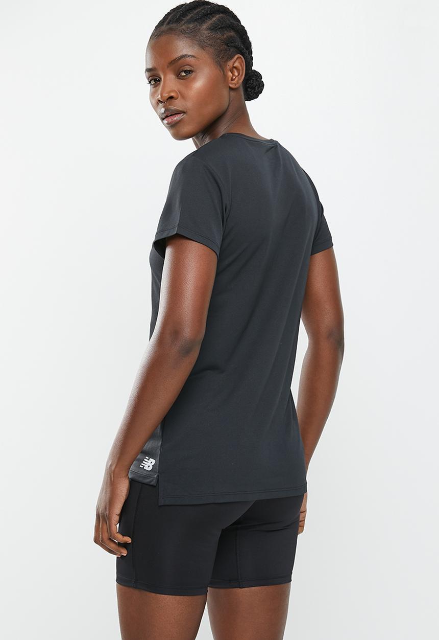 New Balance  - Nb tech training short sleeve - black