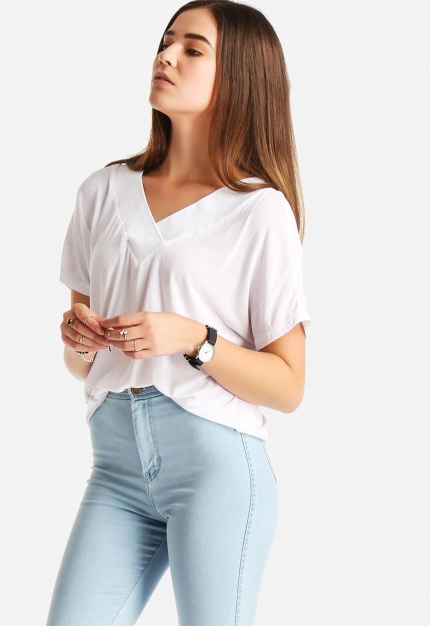 Vero Moda - Busy Rib V-Neck Top