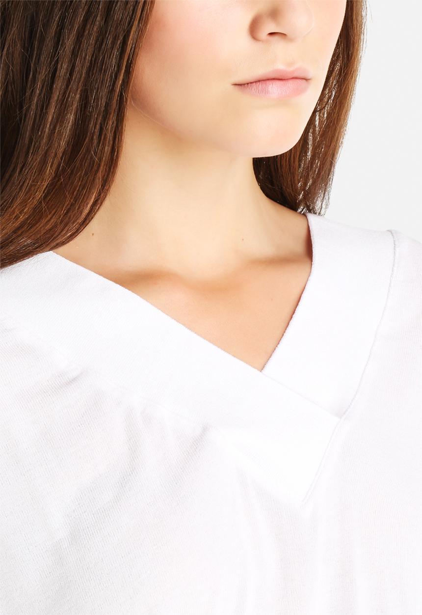 Vero Moda - Busy Rib V-Neck Top
