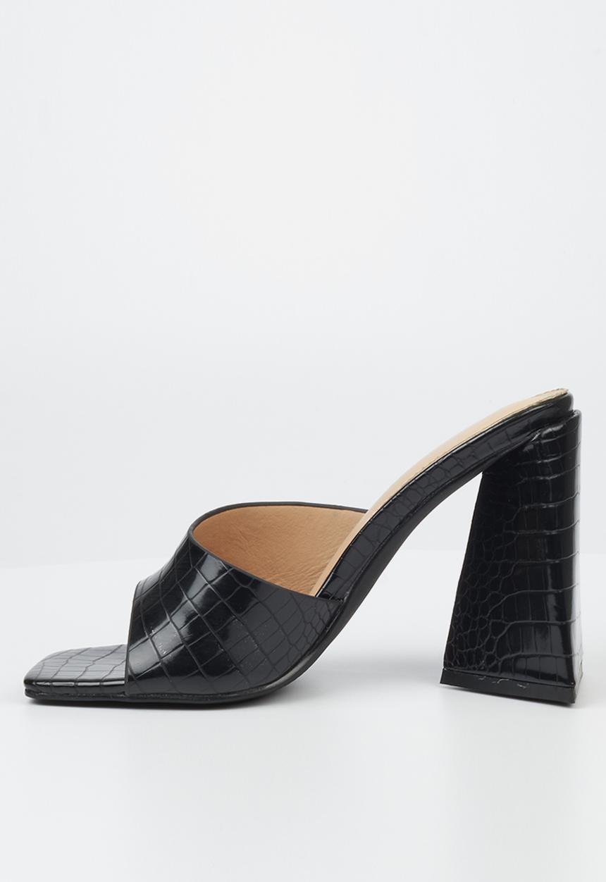 Miss Black - Trilogy4 mule block heel - black