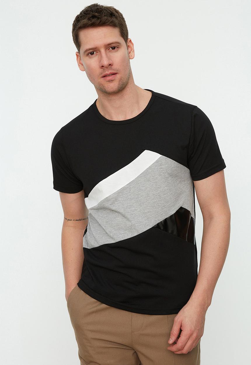 Trendyol - Slim fit crew neck printed tee - black