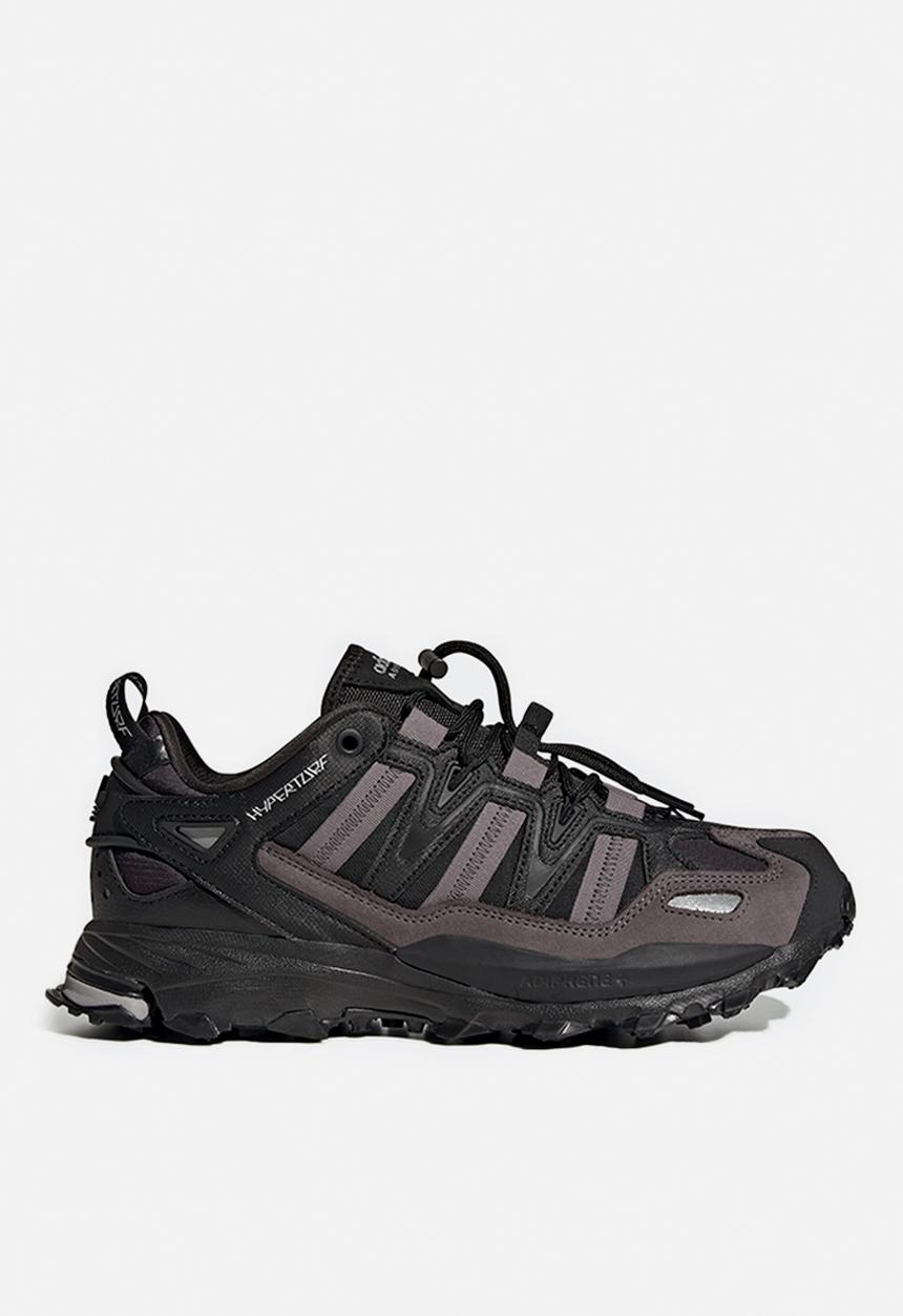 Hyperturf adventure - gx2022 - core black/silver met./trace grey