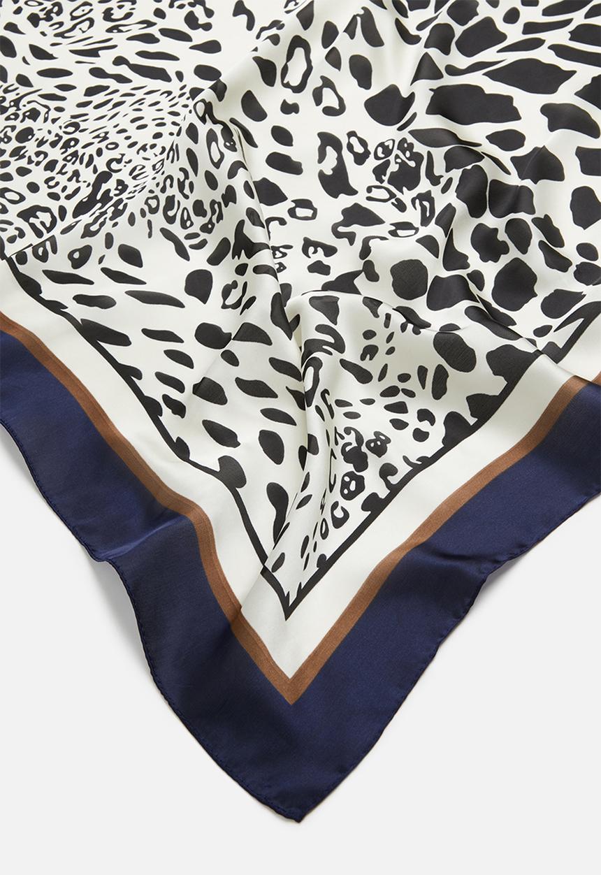 Superbalist - Cow print neckerchief - multi