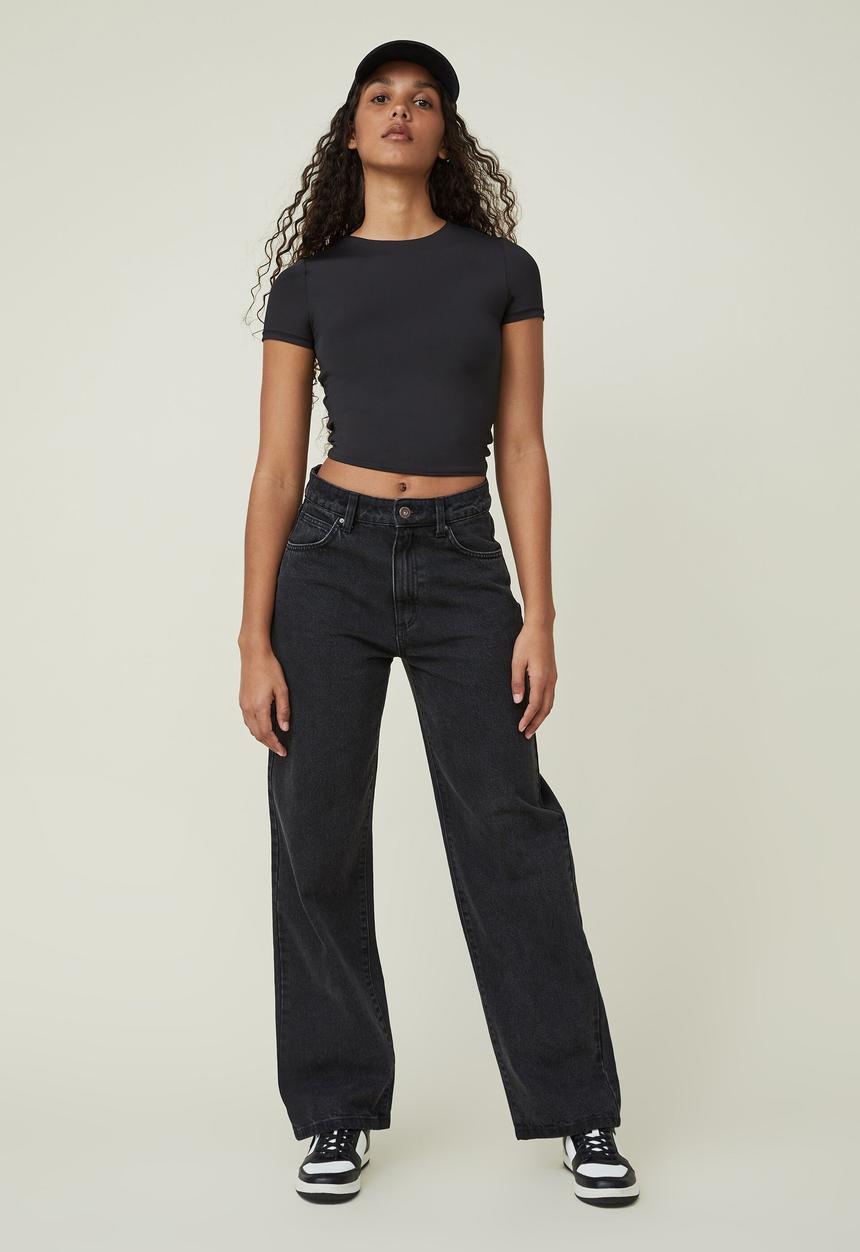 Cotton On - Sculpted crew neck tee - black