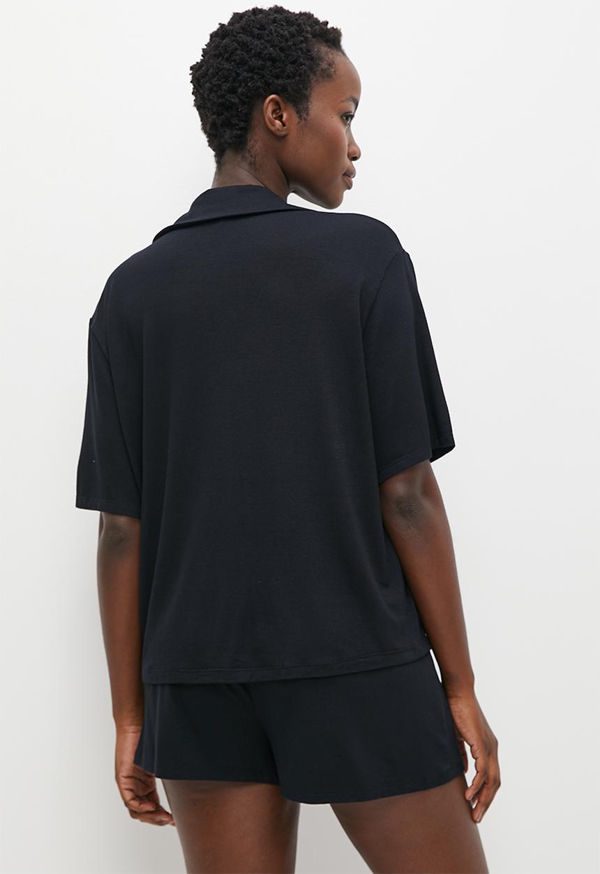 Superbalist - Sleep shirt & shorts set - black 