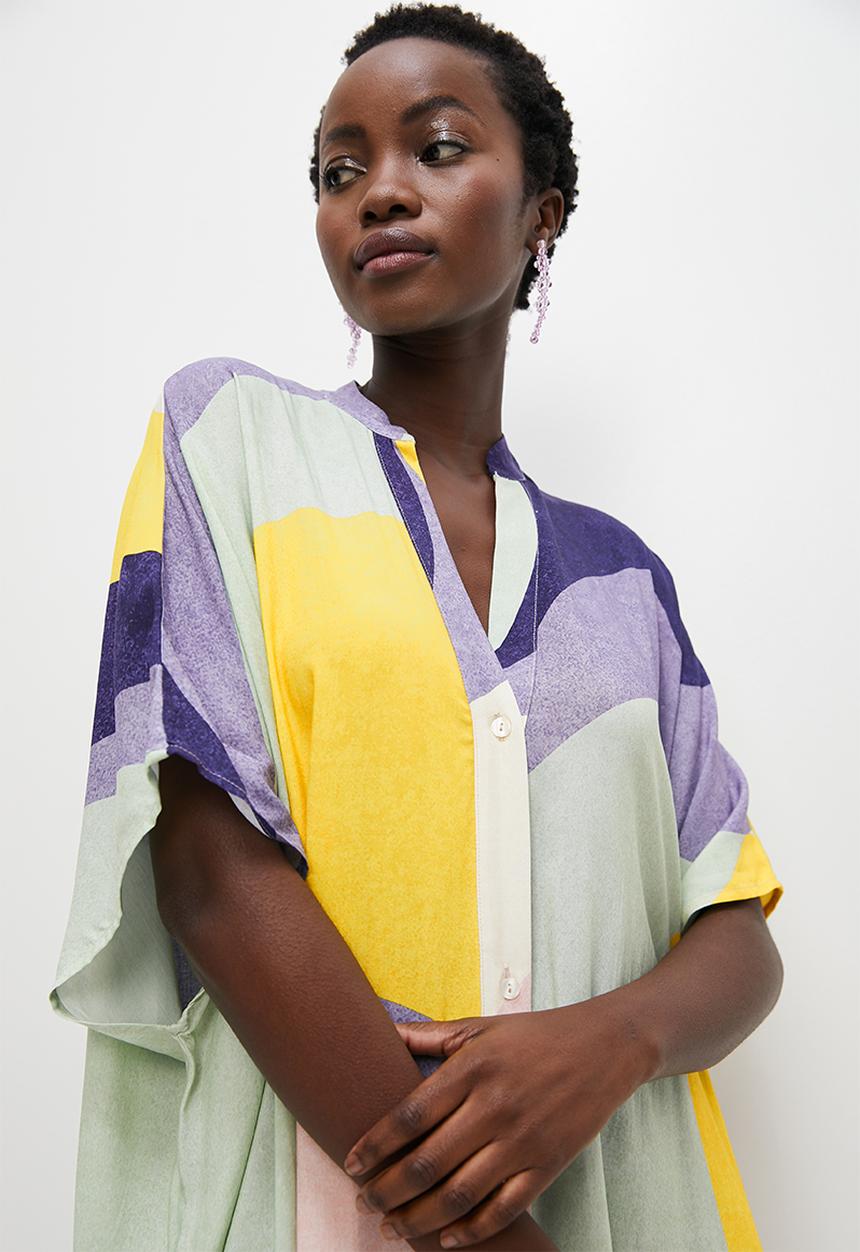 VELVET - Mandarin collar kaftan dress - abstract