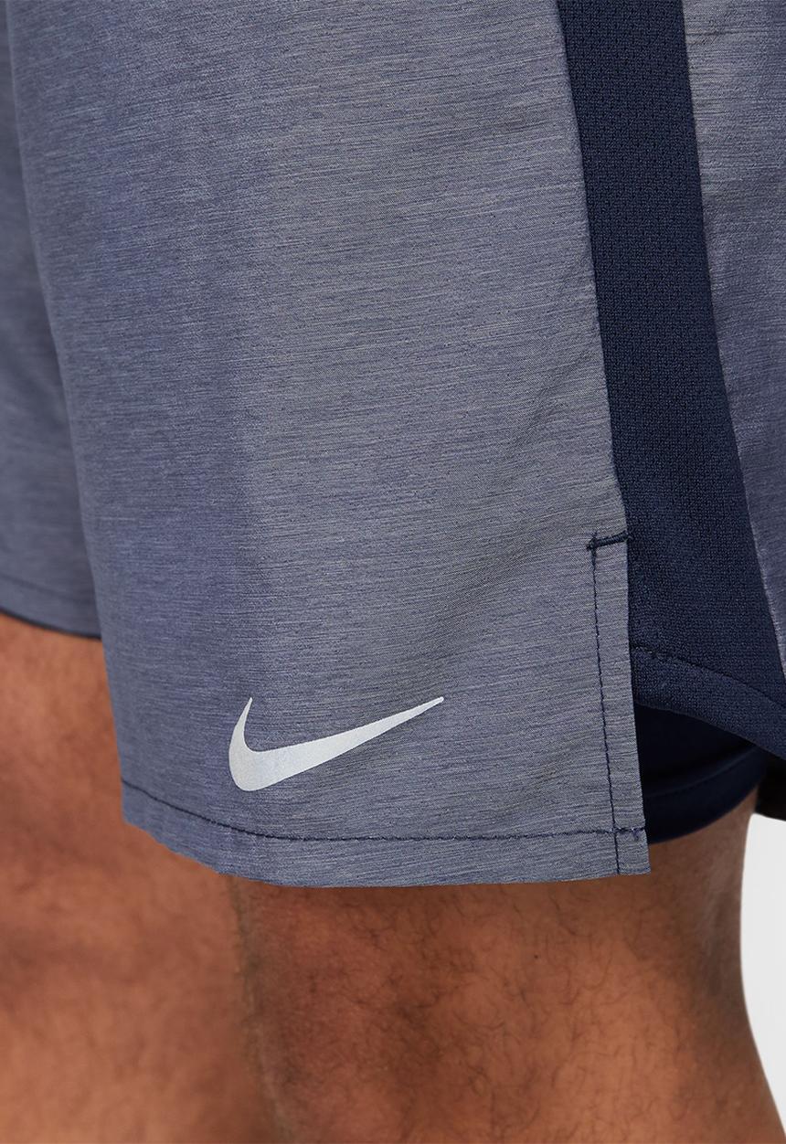 Nike - Nike Challenger  2-in-1 Running Shorts 7" - obsidian