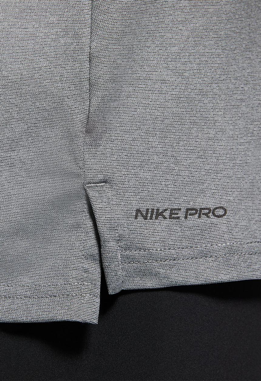 Nike - Nike Pro Dri-FIT Tank - black/smoke grey/htr/black