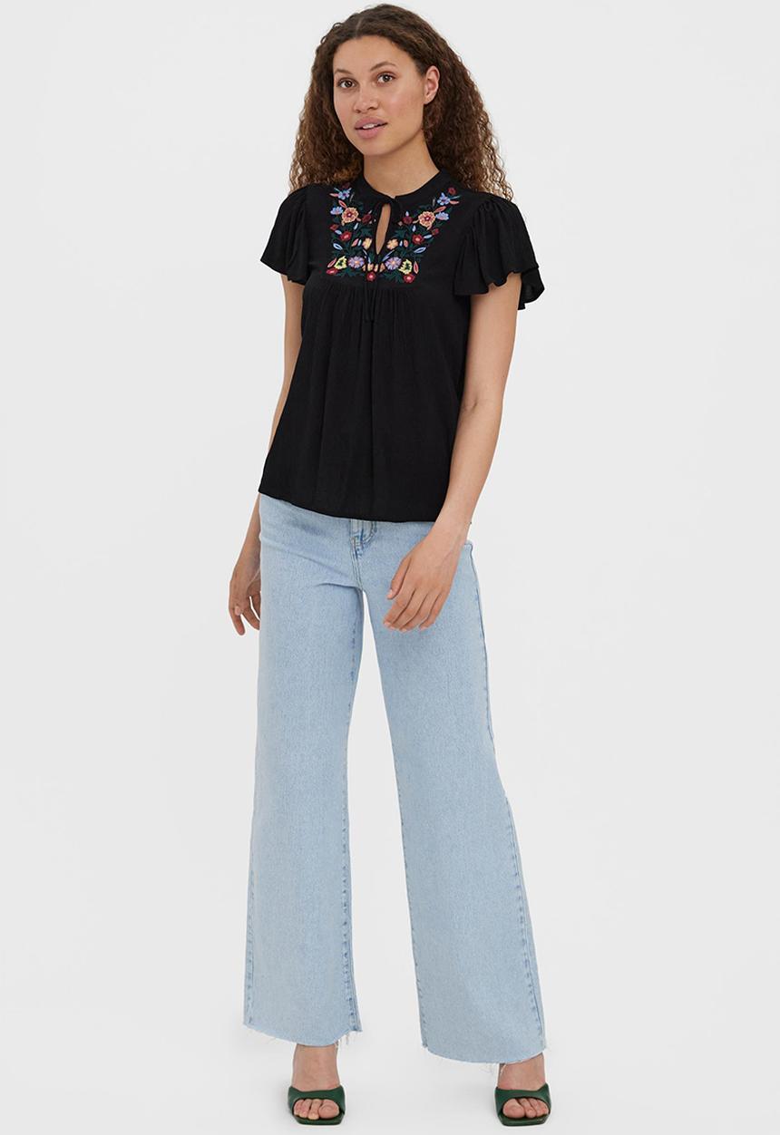 Vero Moda - Gina boho embroidered short sleeve top - black