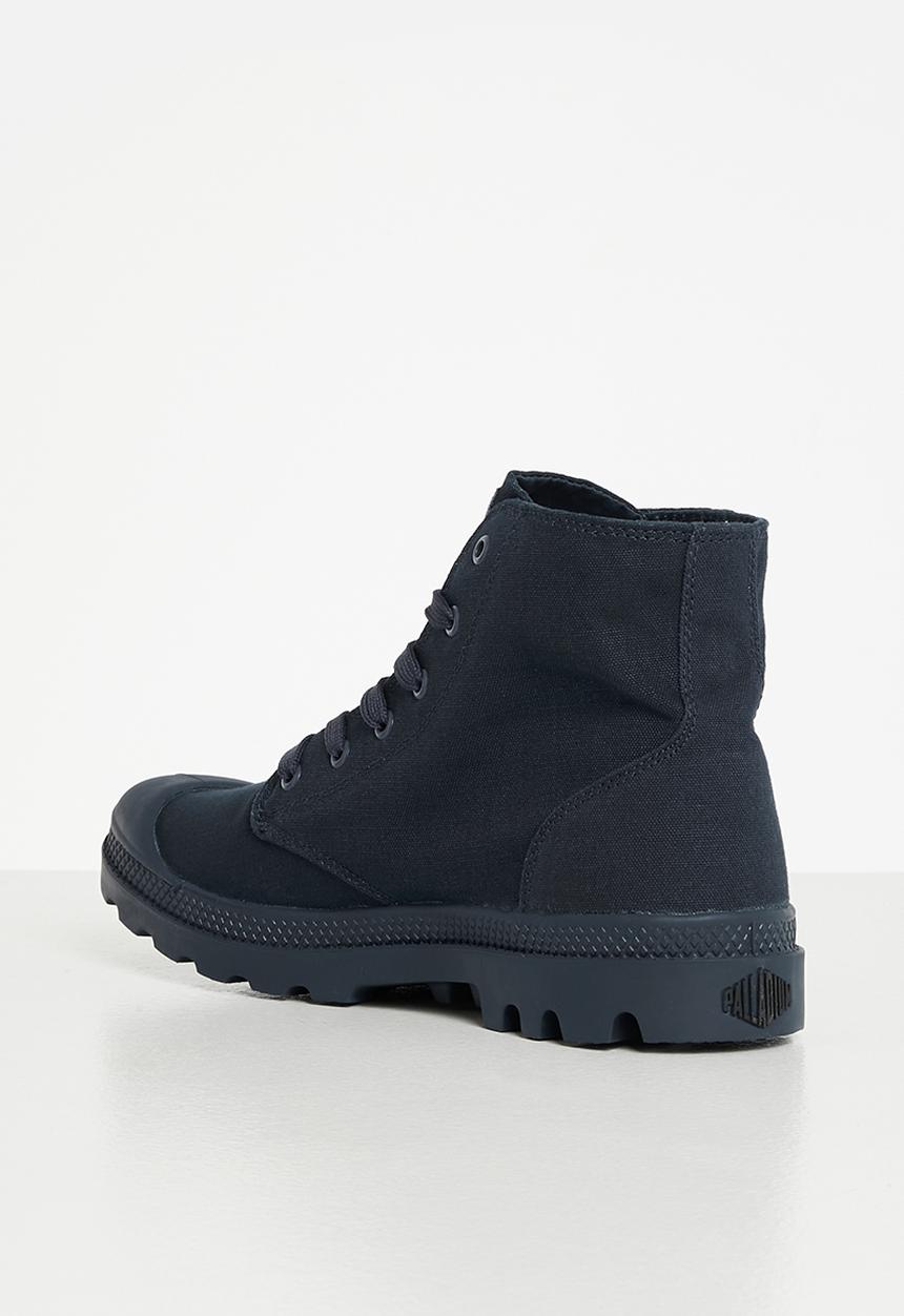 Palladium - Mono chrome - mood indigo