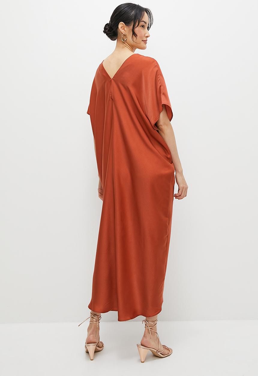 MILLA - Satin kaftan - baked clay