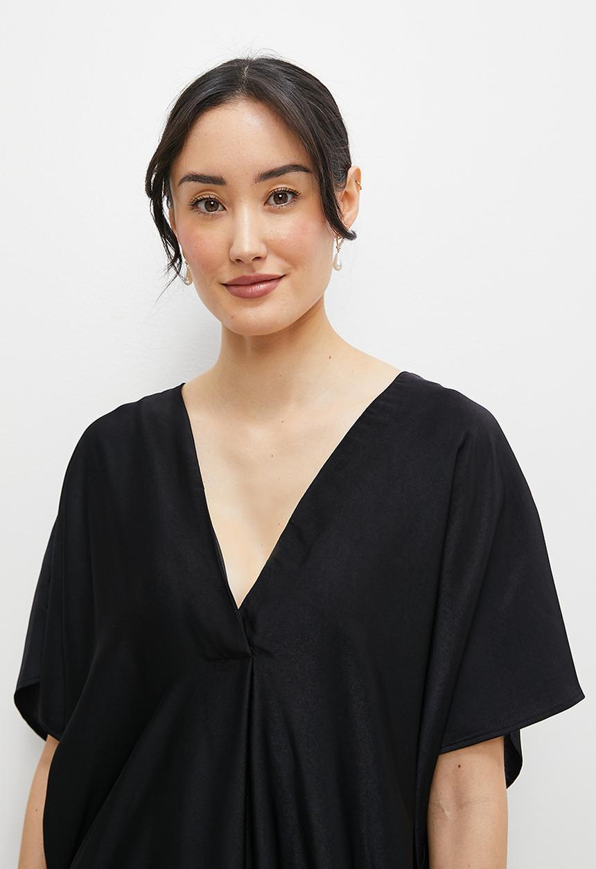 MILLA - Satin kaftan - black