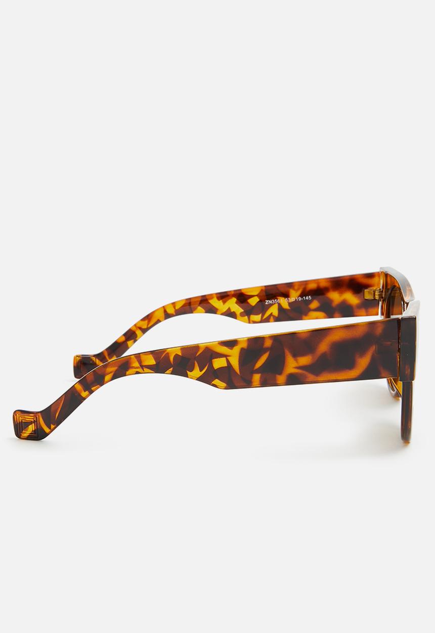 Superbalist - Leigh cateye sunglasses - brown