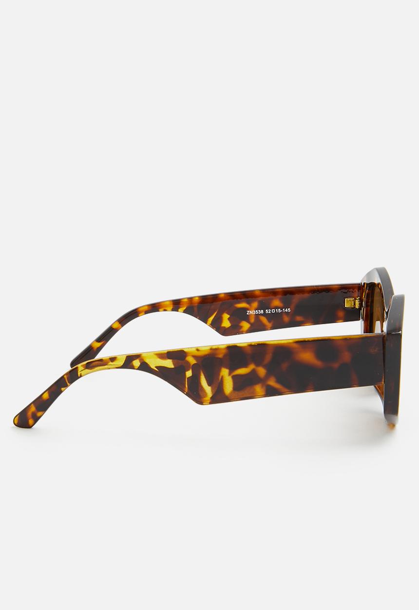 Superbalist - Sabrina cateye sunglasses - brown