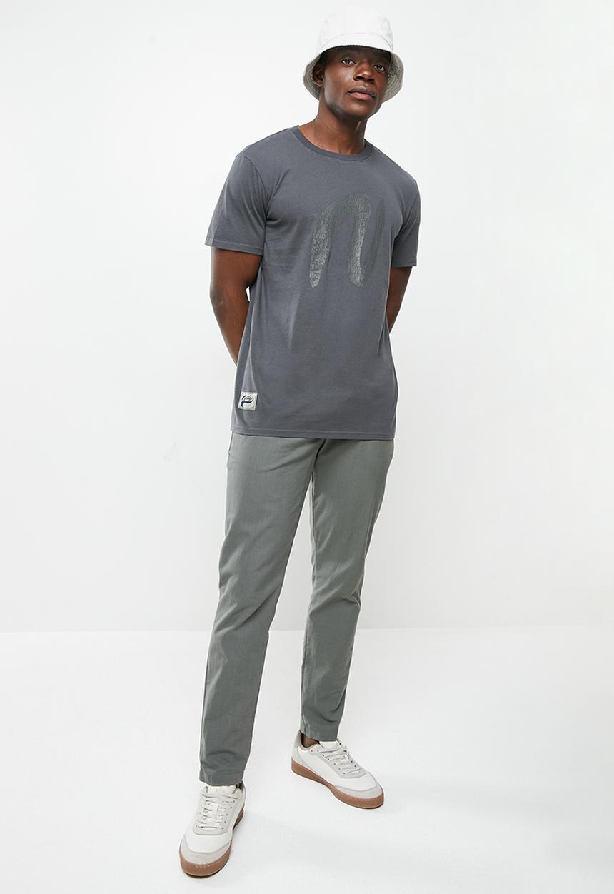 Vertigo - Vertigo graphic pigment dyed crew tee - dark shadow