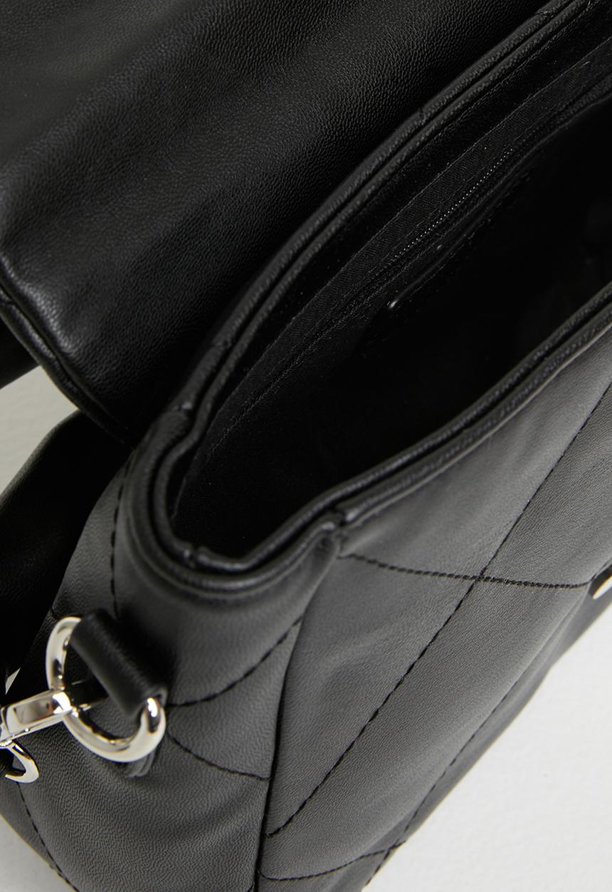 Public Desire - The haze - black