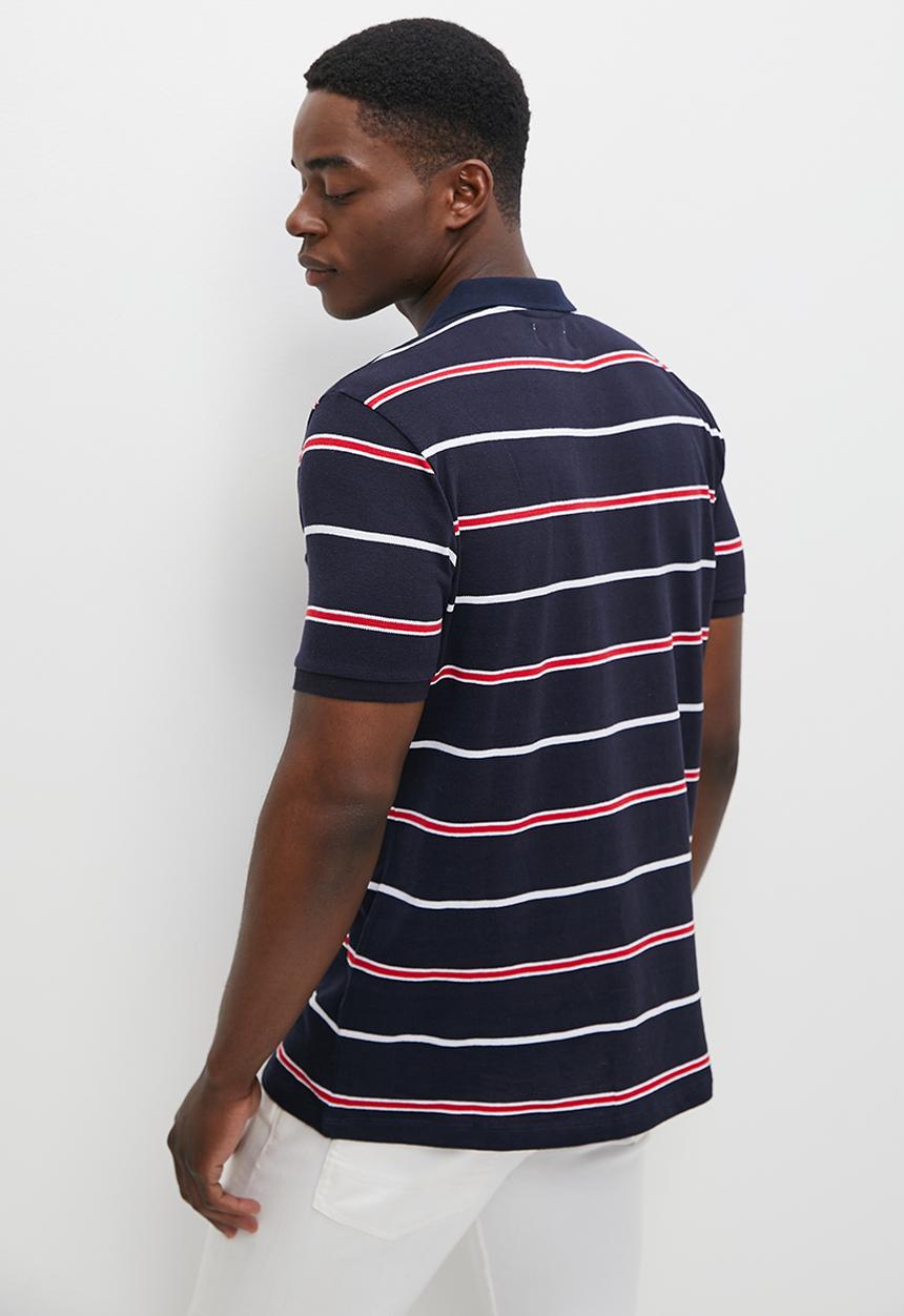 Lark & Crosse - Wide striped logo golfer navy & red