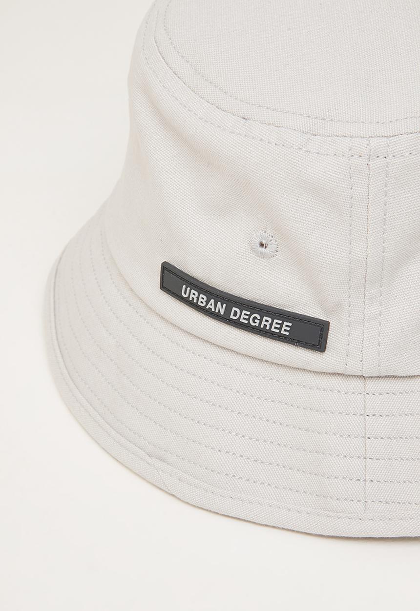 urban° - Urban canvas bucket tonal rubber badge cap  - oyster mushroom