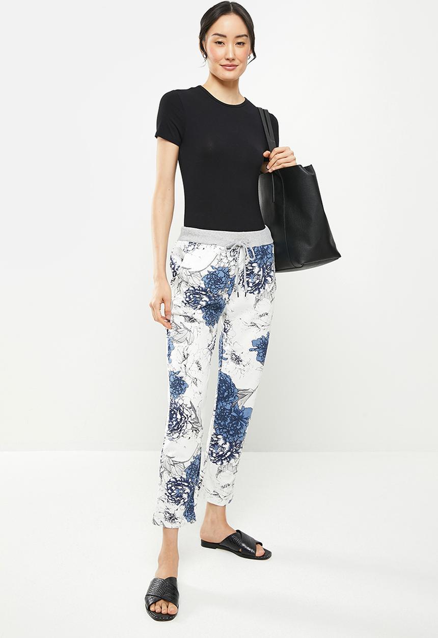 Stella Morgan - Flower printed knit capri pants - blue