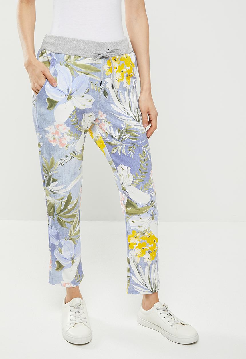 Stella Morgan - Floral printed knit capri pants - multi 