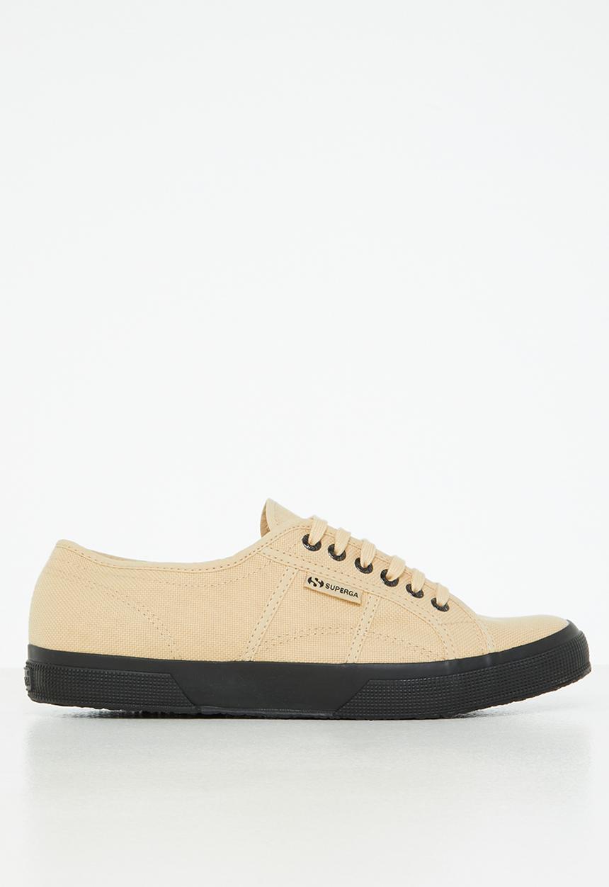 SUPERGA - 2750 Cotu classic - alr almond buff & black trim
