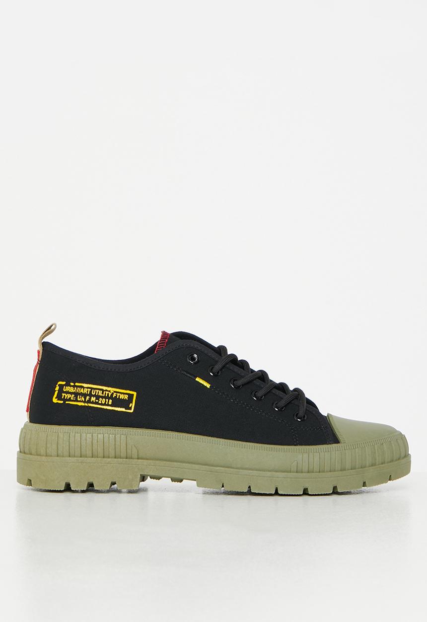 UrbanArt - Scout 2 can - black