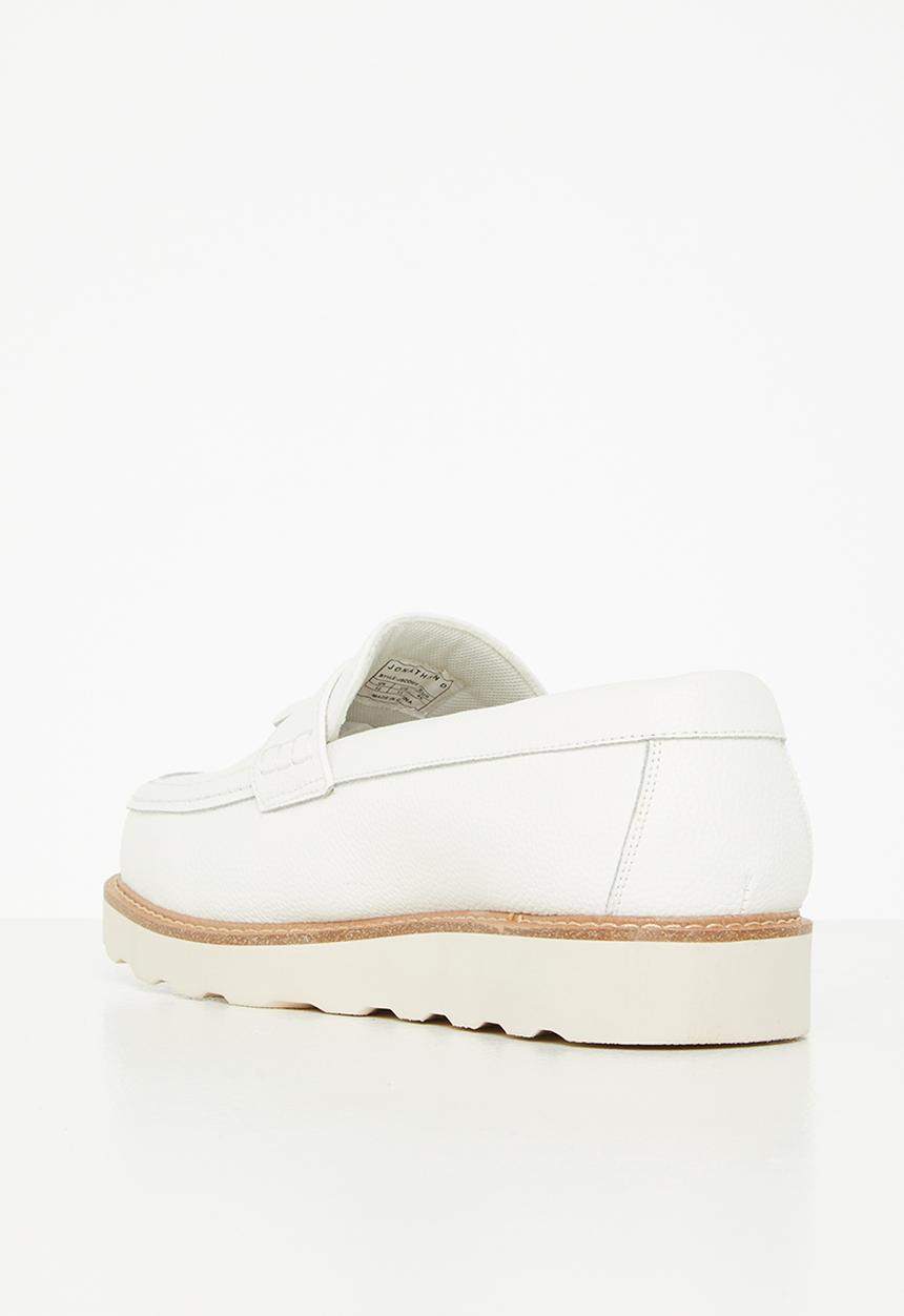 Jonathan D - J Scout genuine leather loafer - white