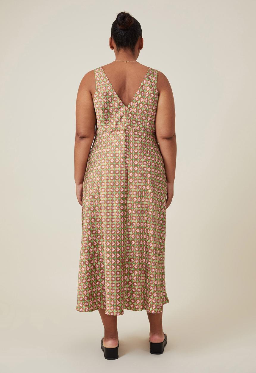 Cotton On - Curve amalfi v-neck midi dress - matilda floral geo