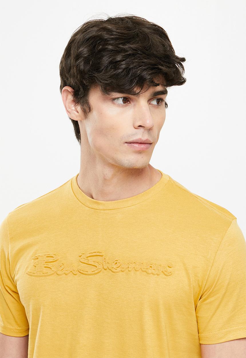 Ben Sherman - Script chq emboss 1 up tee - dijon