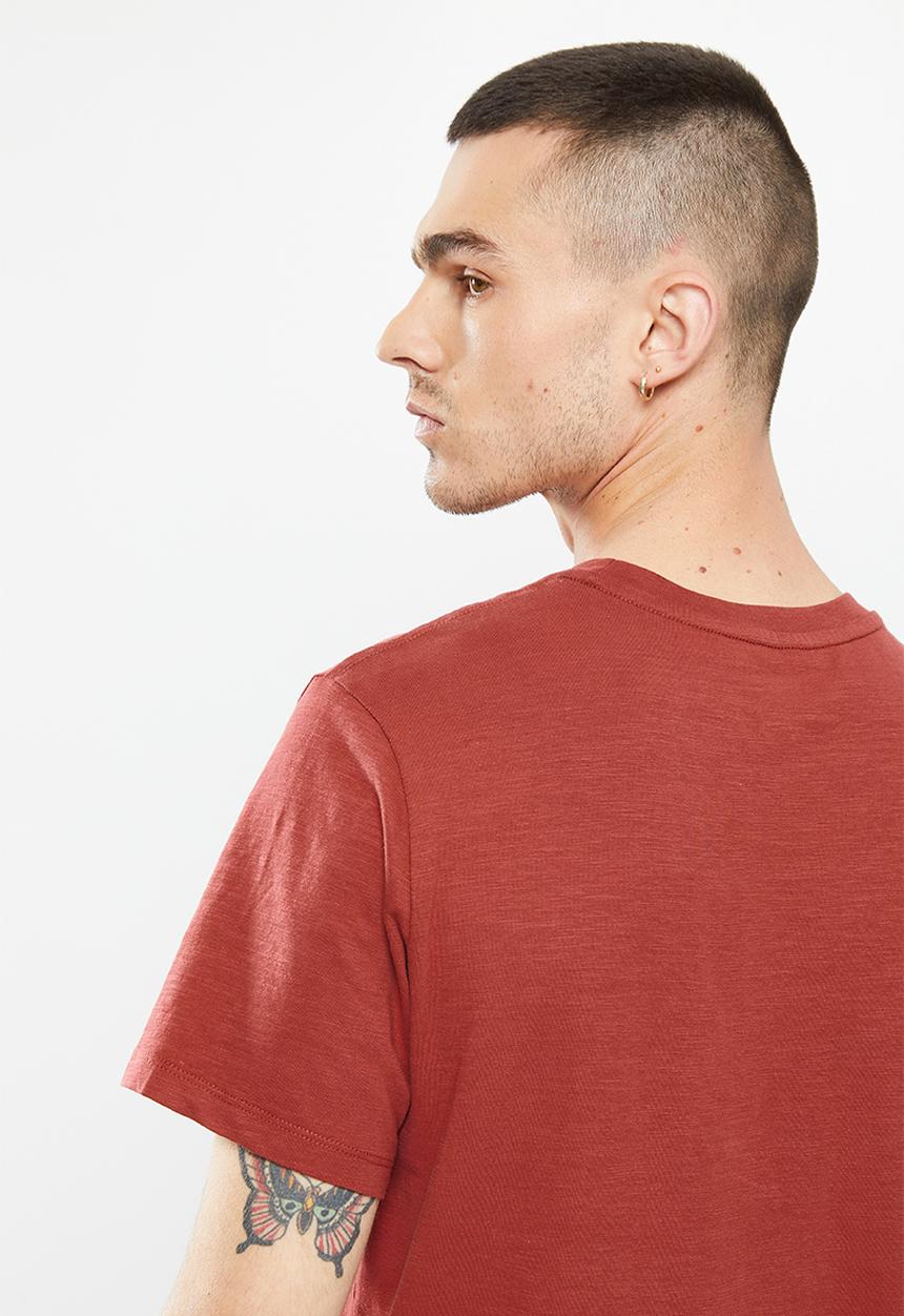 Levi’s® - Ss classic pocket tee - maroon