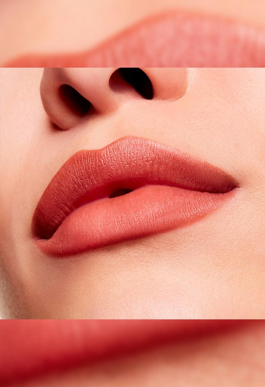 MAC - Powder Kiss Velvet Blur Slim Stick - All Star Anise