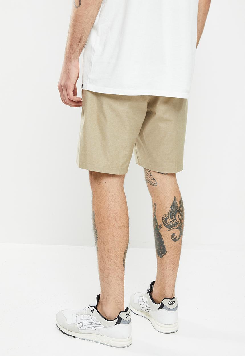 Hurley - Dri breathe 19” walkshorts - khaki