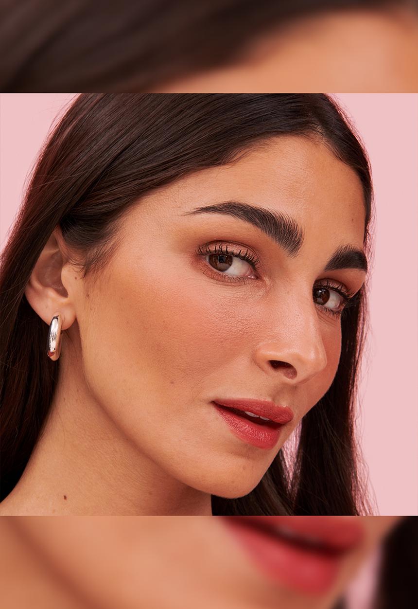 Benefit Cosmetics - Cheek The Mail