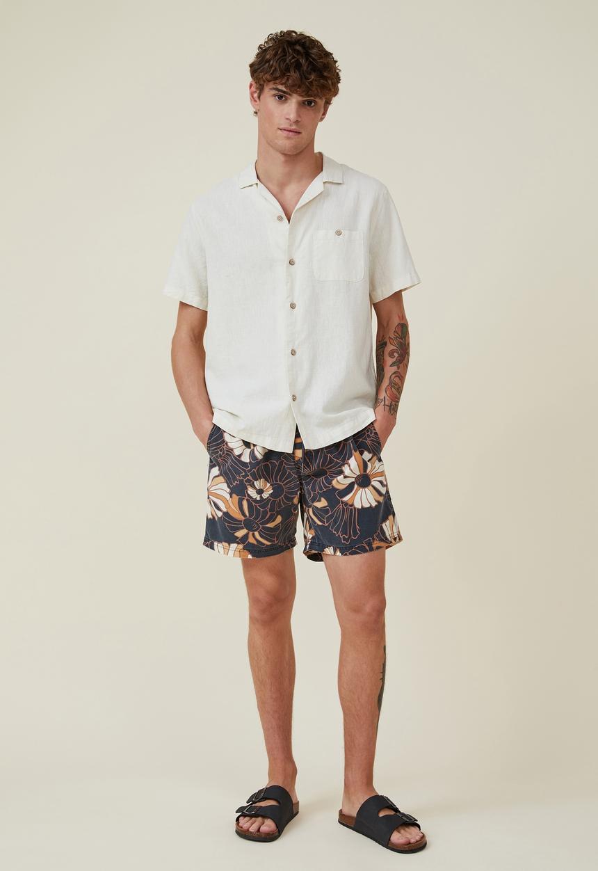 Cotton On - Kahuna short - black daisy