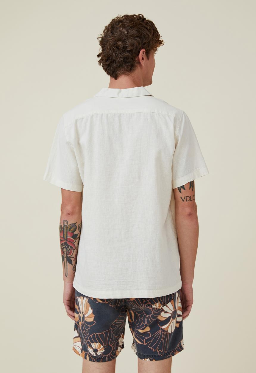 Cotton On - Kahuna short - black daisy