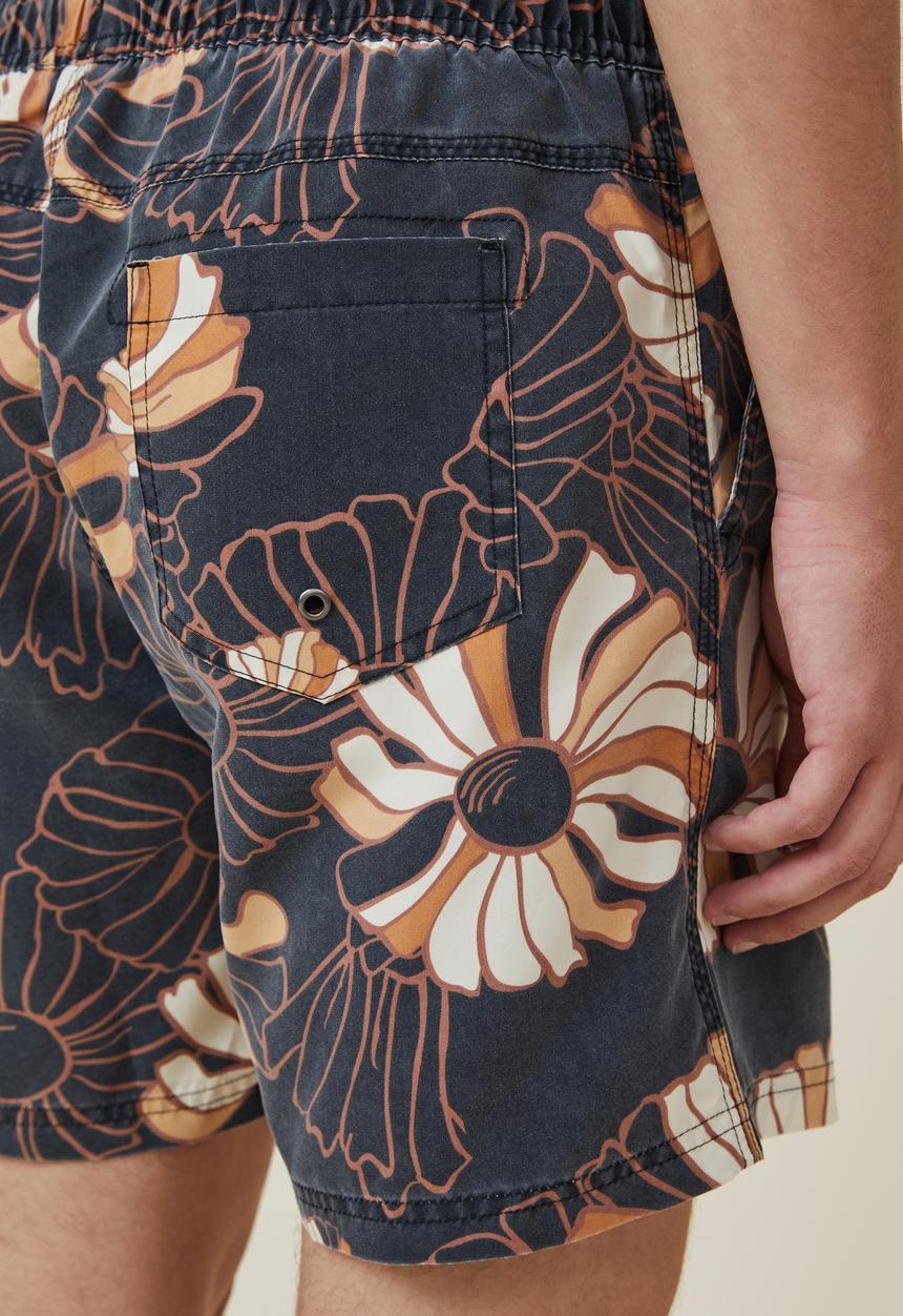 Cotton On - Kahuna short - black daisy
