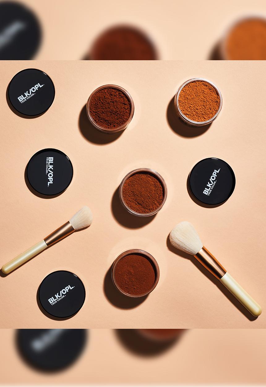 Black Opal - TRUE COLOR® Soft Velvet Finishing Powder - Dark