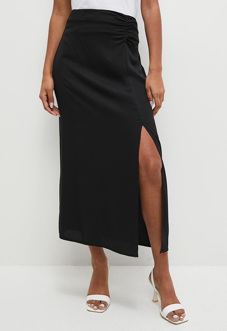 Superbalist - Ruched side slip skirt - black