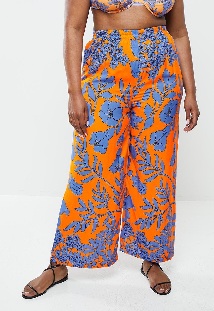 Me&B - Plus cropped wide leg printed pants - orange blue floral