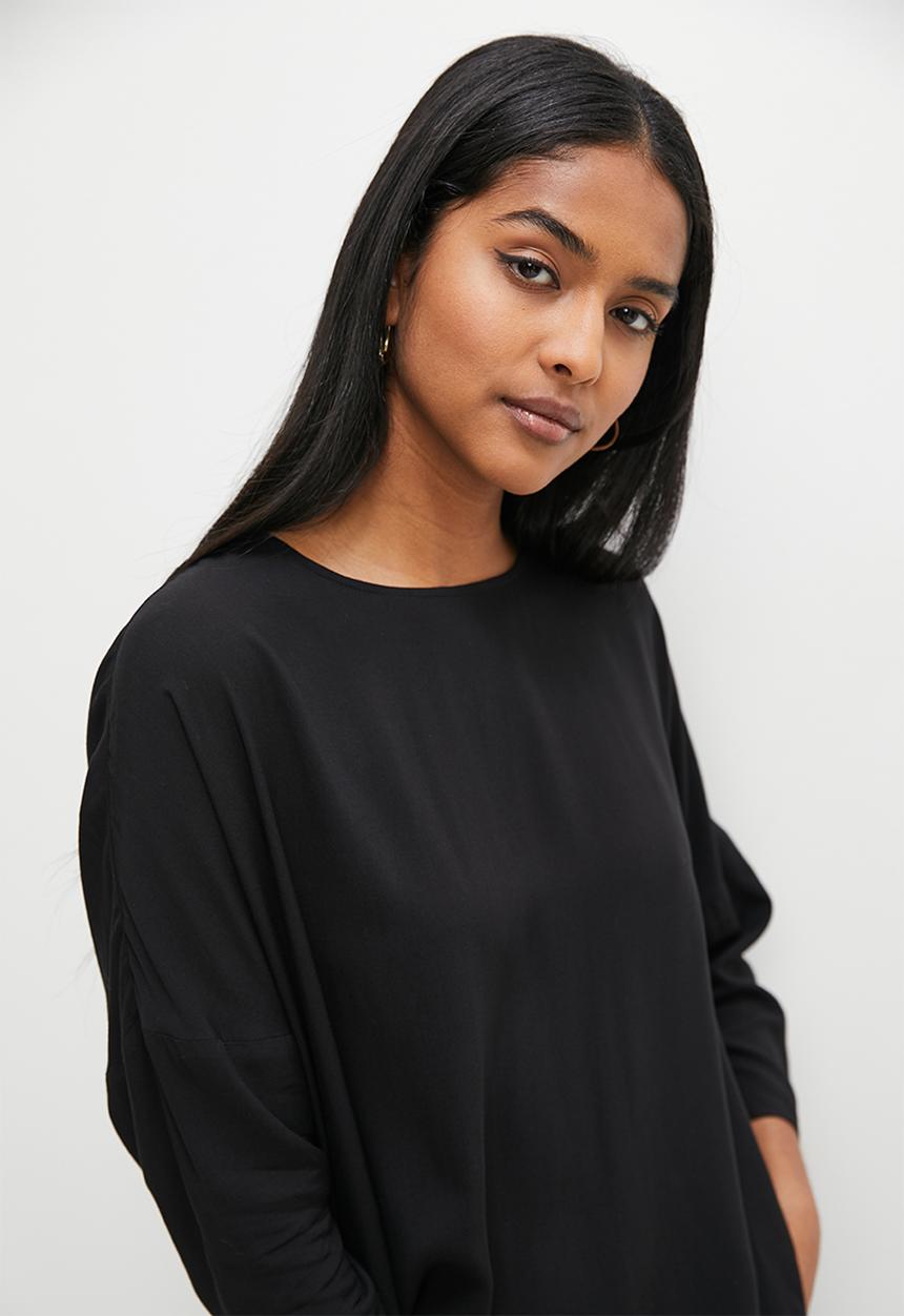 Superbalist - Kimono sleeve shell - black