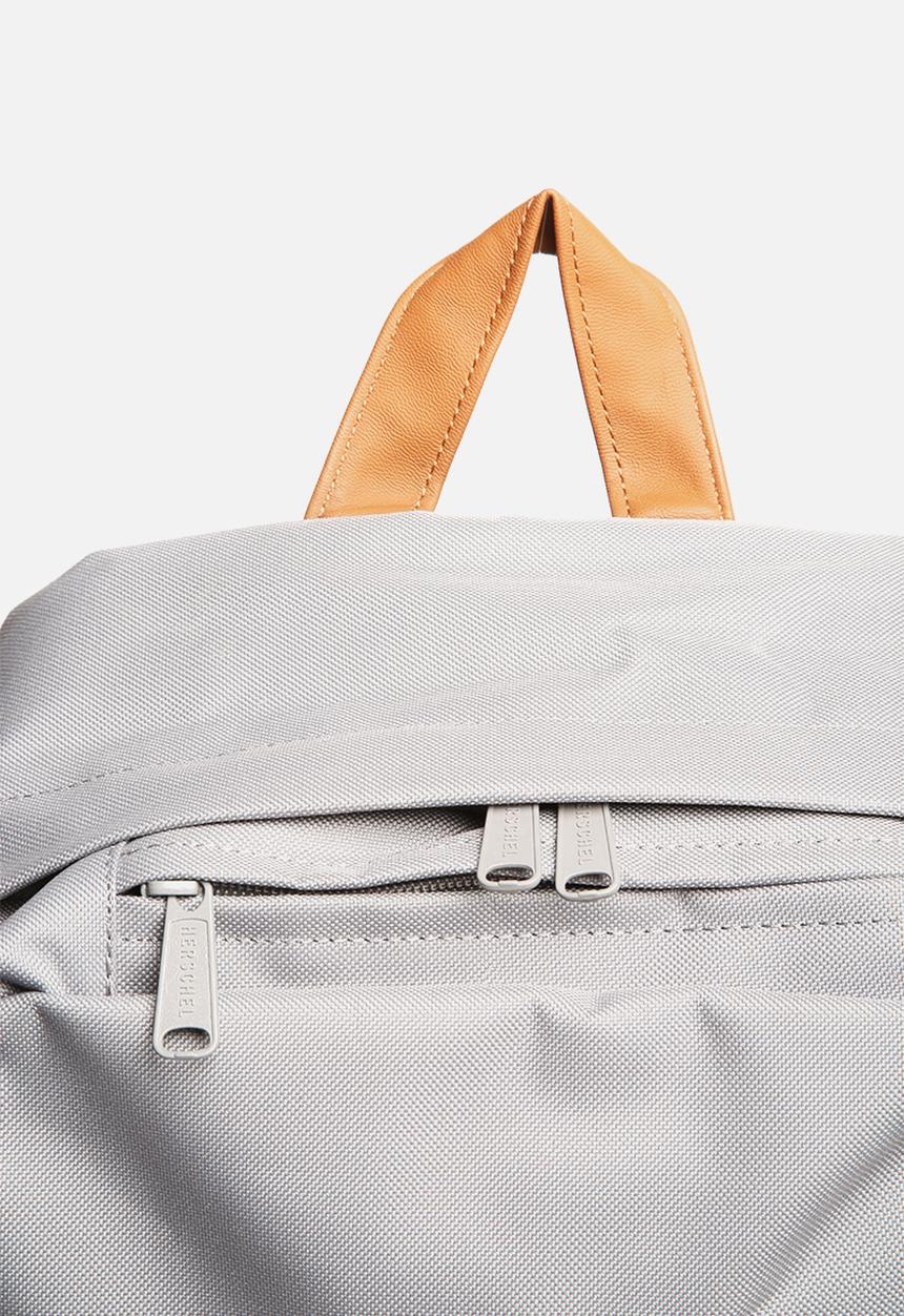 Herschel Supply Co. - Pop Quiz