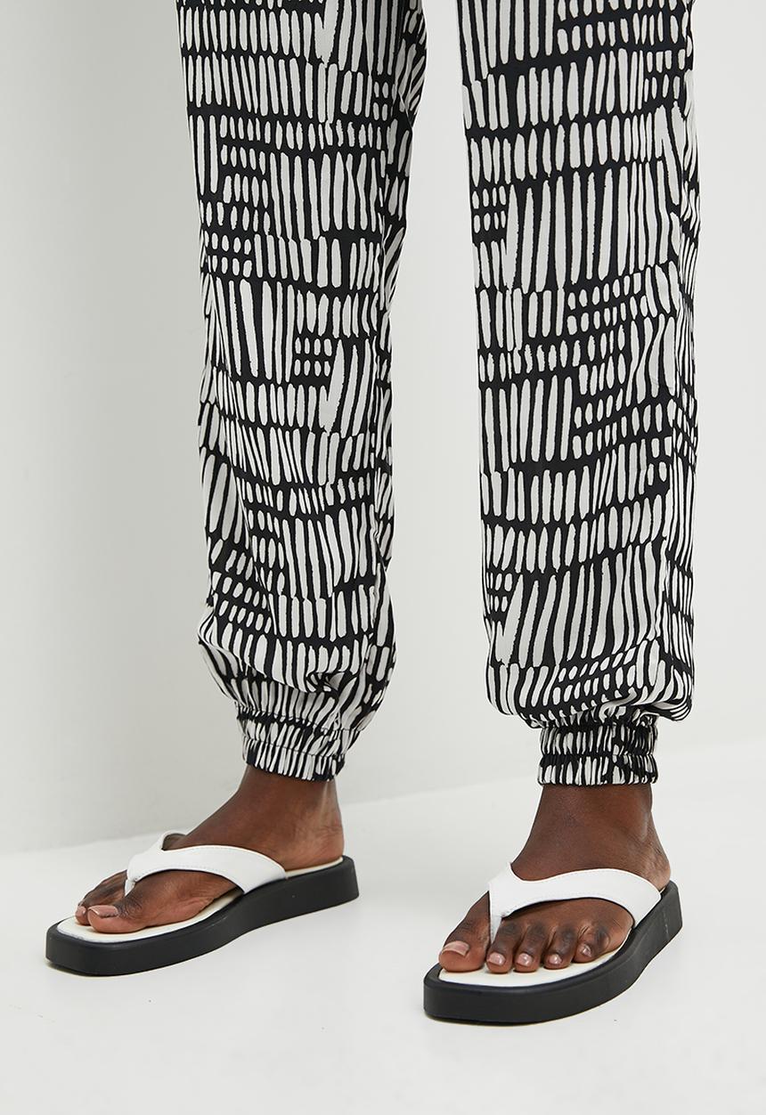 Superbalist - Easy jogger - abstract texture