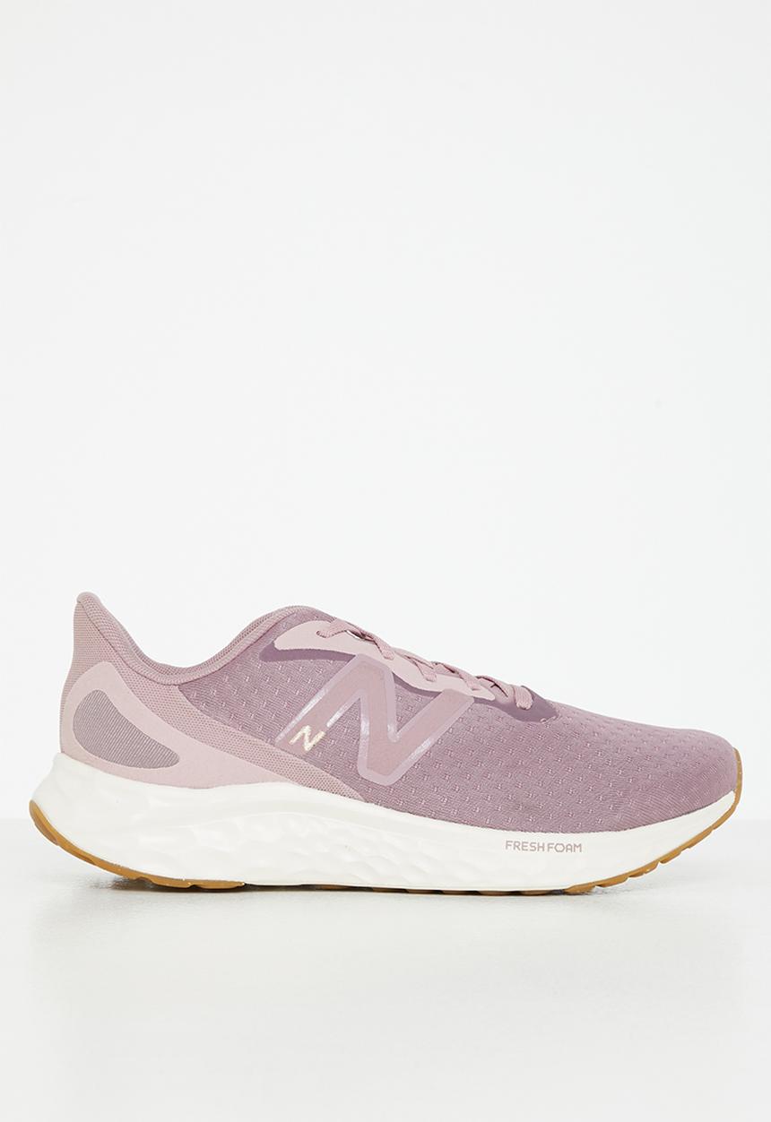 New Balance  - Fresh Foam Arishi V4
