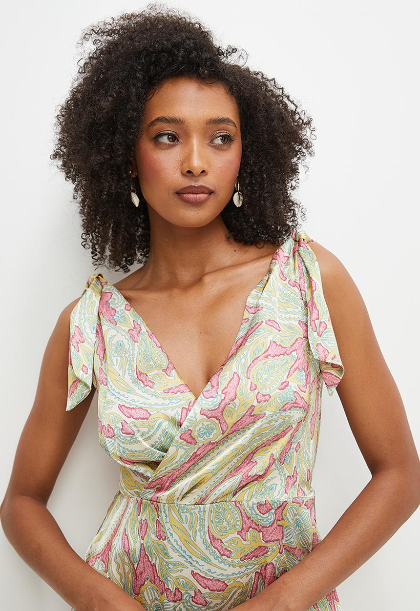 MILLA - Shoulder tie empire maxi dress - paisley print