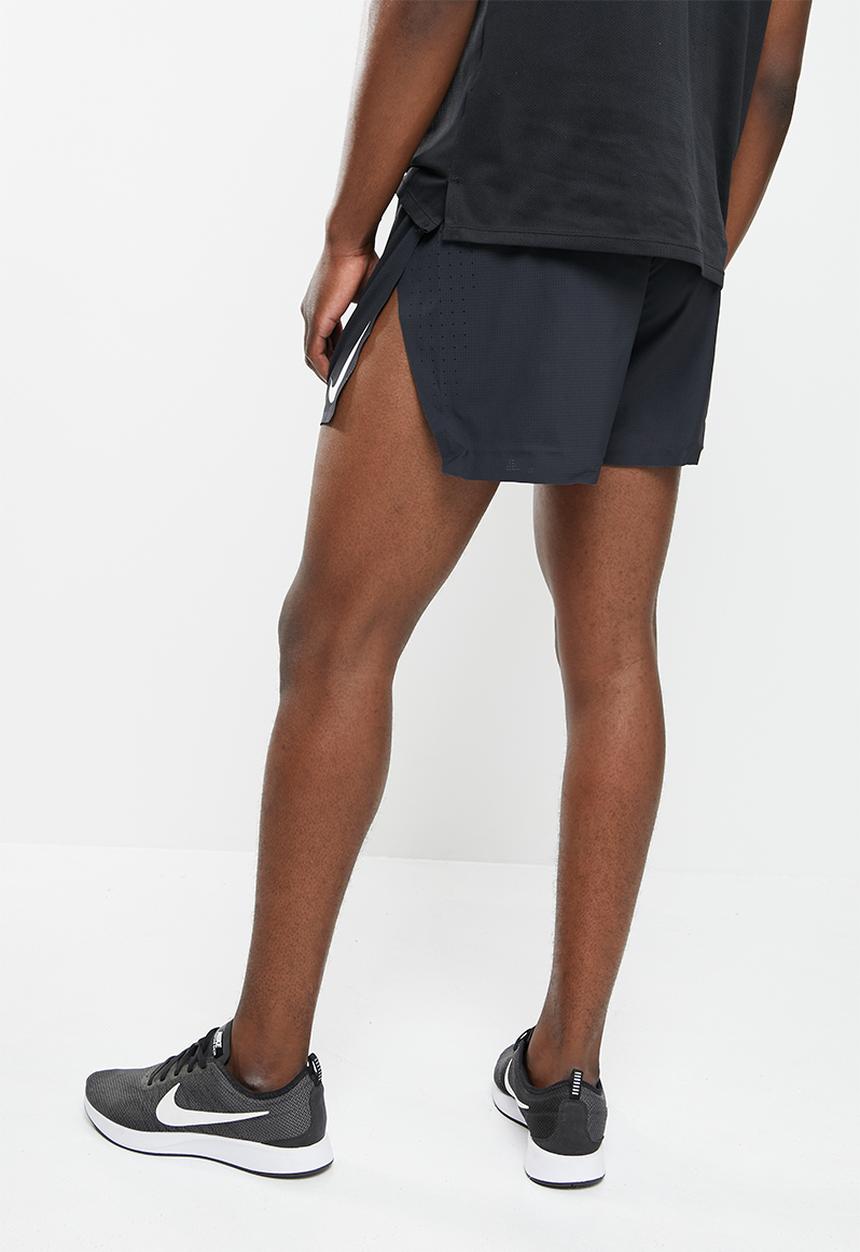 Nike - M nk aroswft 4in short - black & white